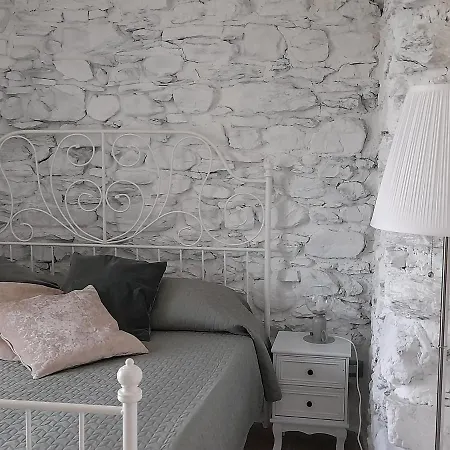 Ape Bianca - Mimosa Colico